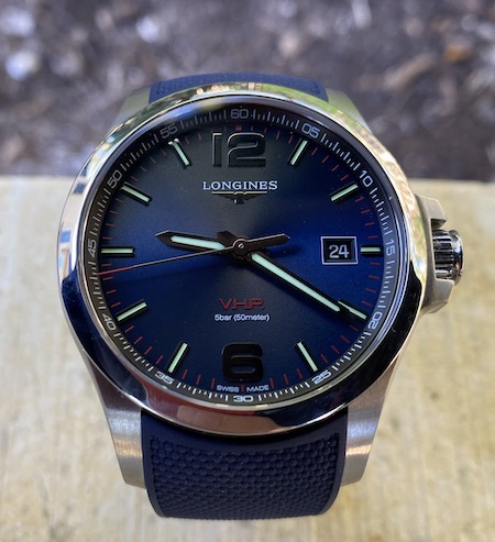 Longines Conquest V.H.P.